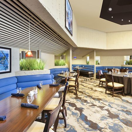 Crowne Plaza Columbus North - Worthington By Ihg Hotel Exterior foto