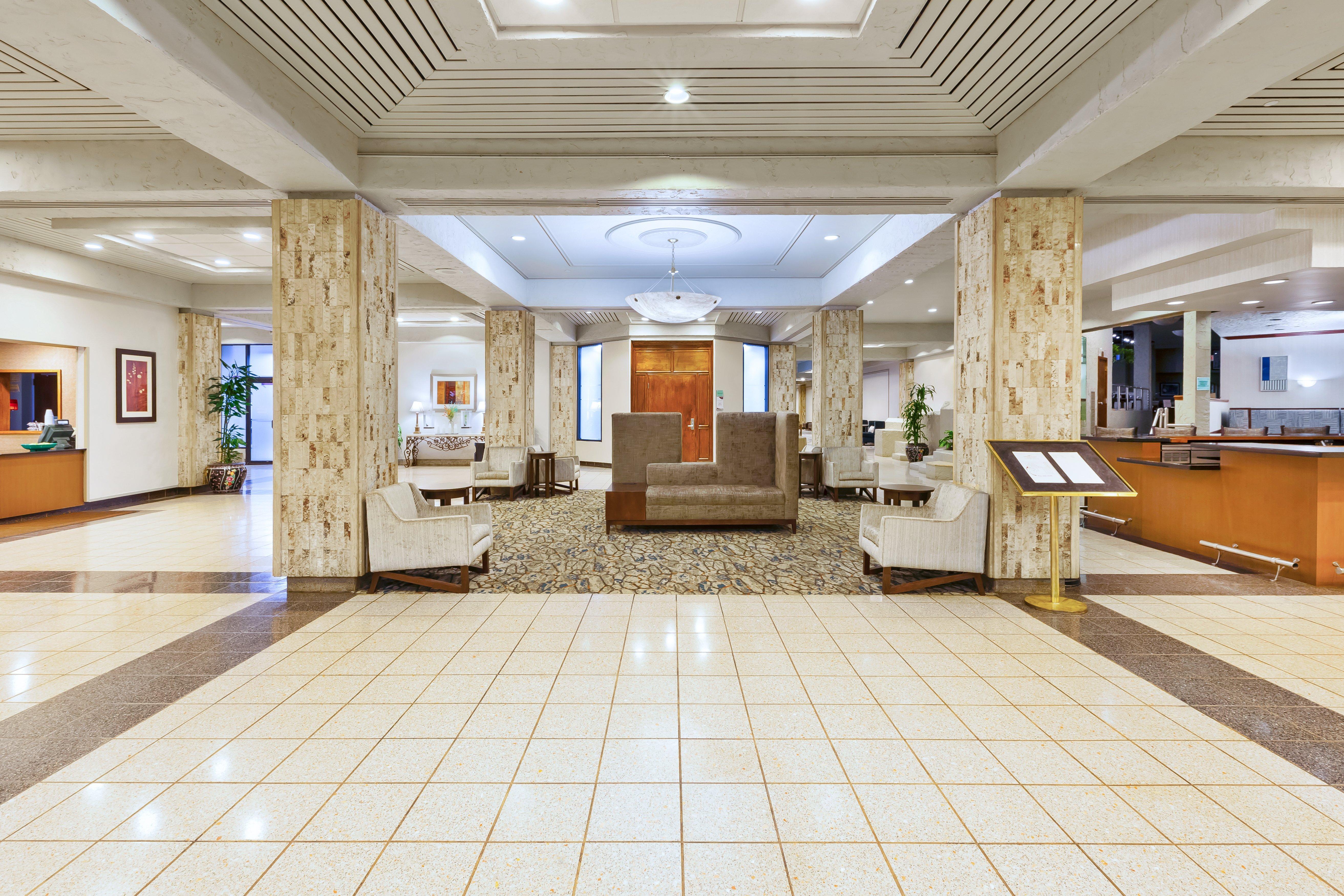 Crowne Plaza Columbus North - Worthington By Ihg Hotel Exterior foto